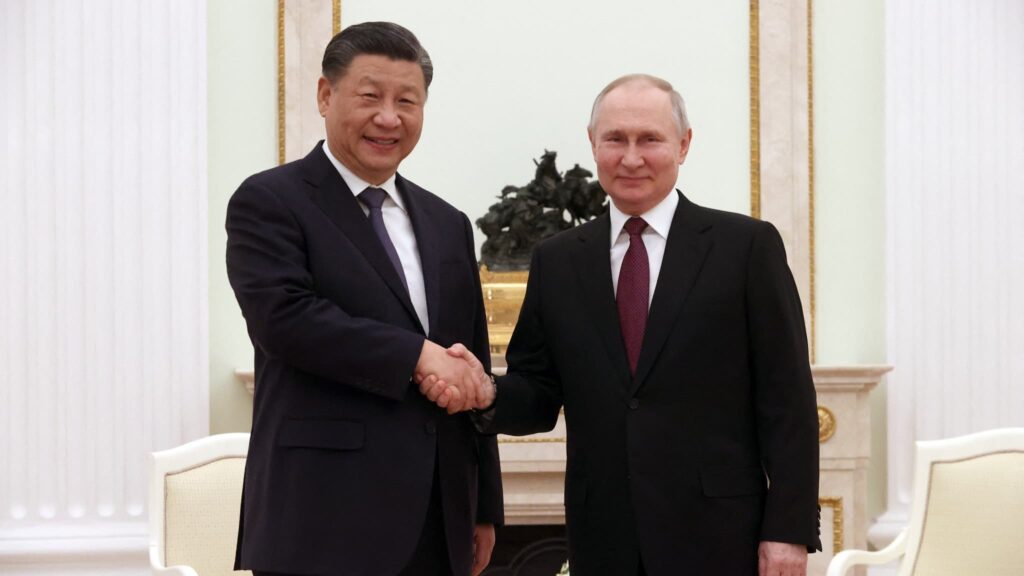 Xi Jinping, président de la Chine, et Vladimir Poutine, président de la Russie, lors de leur dernière rencontre physique, le 20/03/2023 (Moscou, service de presse du Kremlin).